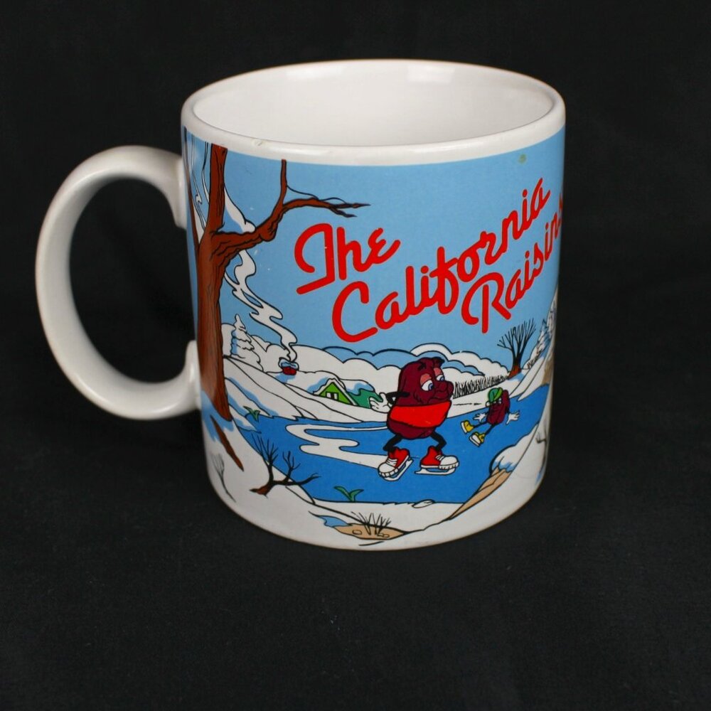 Vintage 1988 California Raisins Coffee Mug Ice Skating Sledding Christmas Snow